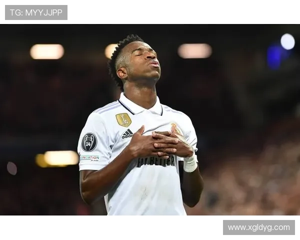 西甲赛场利索梅开二度助赫塔费客场逆袭取胜再添宝贵三分强势奏凯